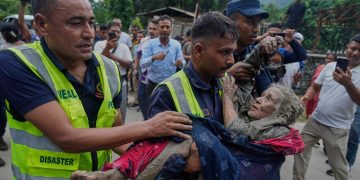 Negara-Negara Rilis Peringatan Perjalanan ke Nepal Pasca Banjir Bandang