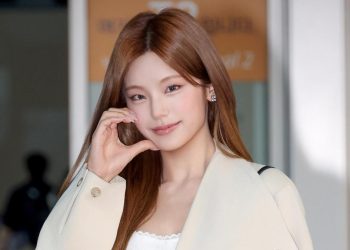 Gaya Yeji ITZY Menjelang Pertemuan dengan Penggemar di Jakarta