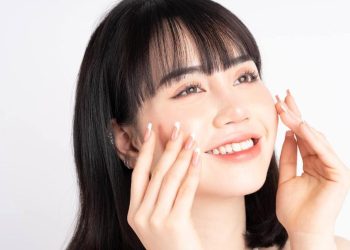 Rekomendasi Produk untuk Makeup Healthy Glow Riasan Sehari-hari