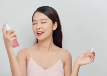 Setting Spray Lokal Terbaik untuk Makeup Tahan Lama saat Nonton Konser